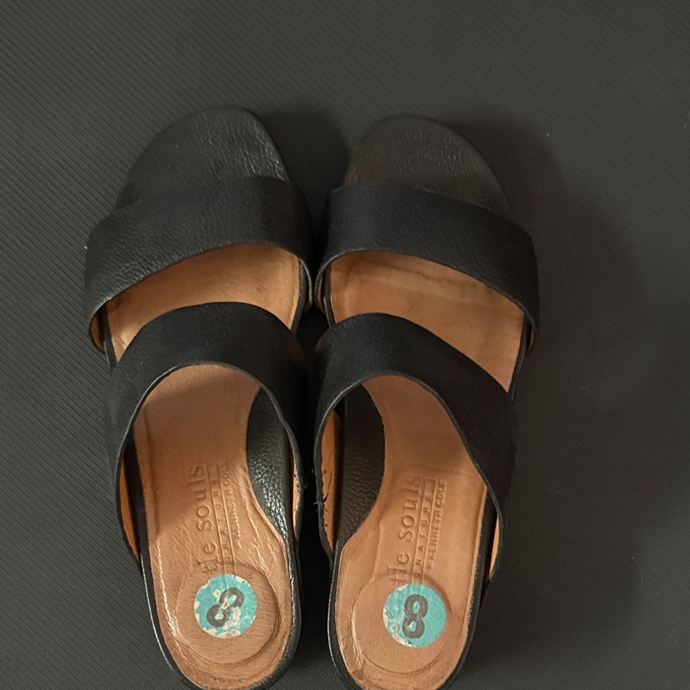 Kenneth Cole Black Women's Sandals